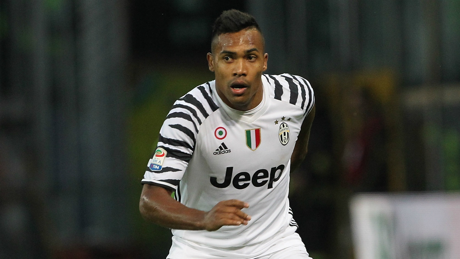 Chelsea's offer for Alex Sandro was rejected by Juventus