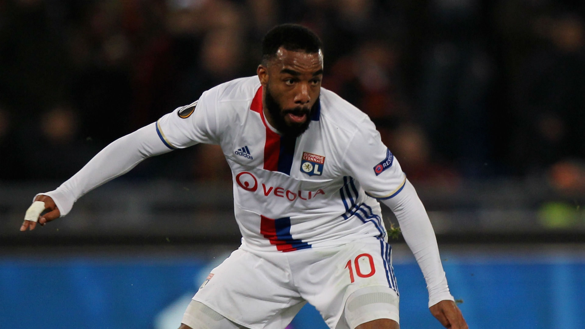 It looks like Lyon is quite anxious to reap rewards of Lacazette's best ever season.