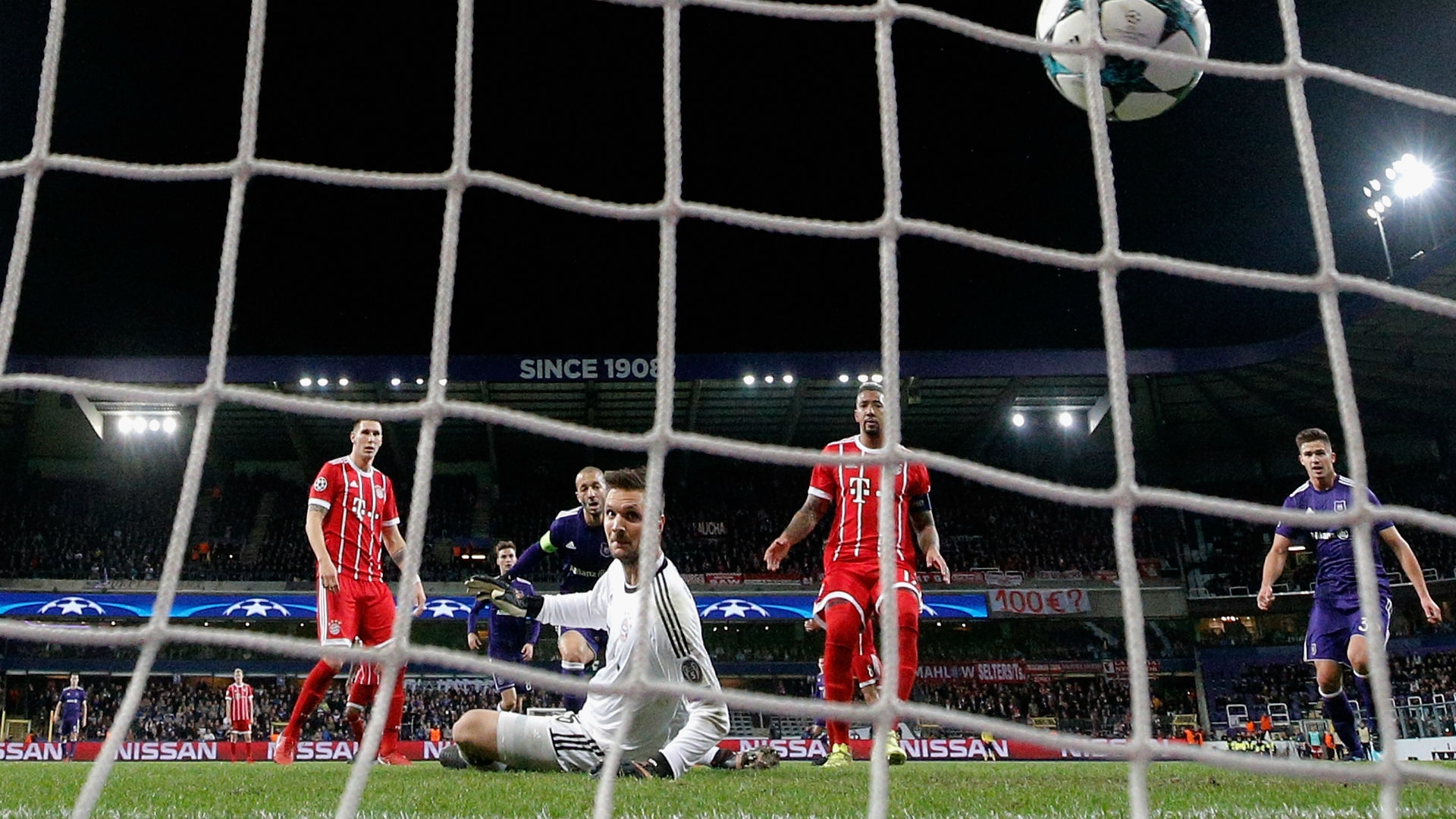 Bayern won 2-1 against Anderlecht