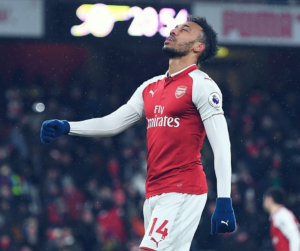 Aubameyang missing penalty in Arsenal - Manchester City derby