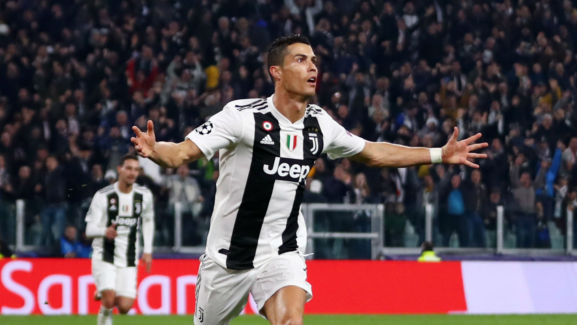Cristiano Ronaldo (Juventus), scoring against former club, Manchester United 
